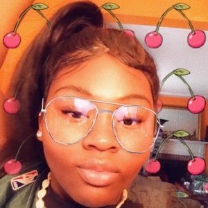 Meet your Posher, Mel